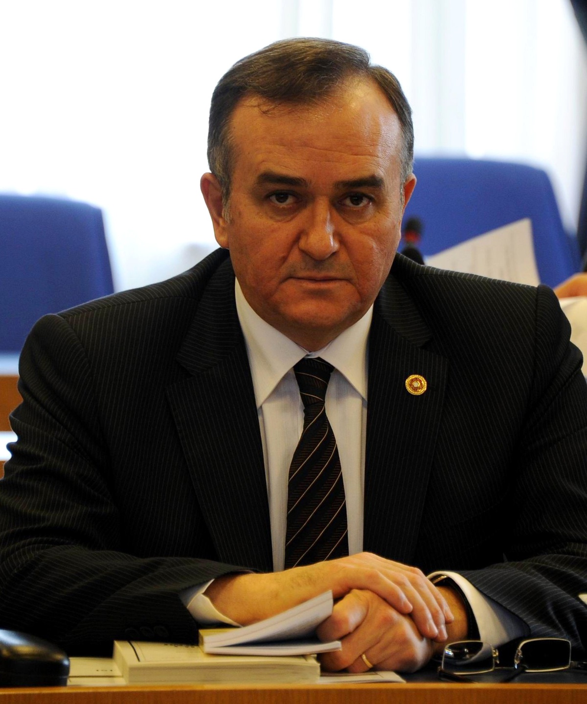 MHP Manisa Milletvekili Erkan Akçay\'dan Kanun Teklifi