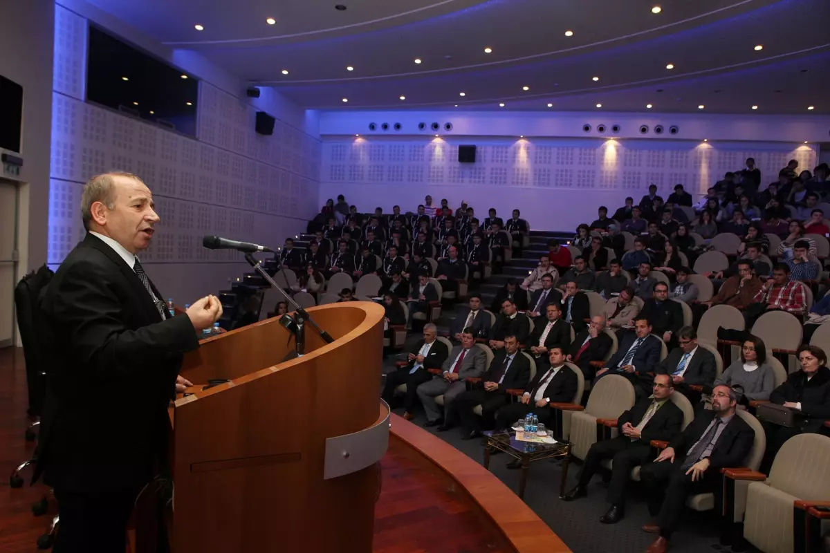 Prof. Dr. İzzet Özgenç, "Terör Karşısında İzlenmesi Gereken Suç Siyaseti"Ni Anlattı