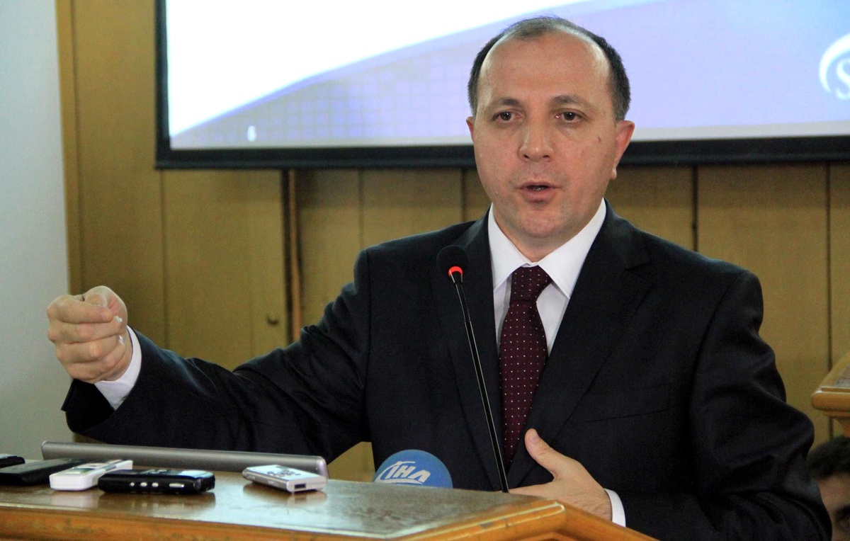 Sgk Başkanı Acar: "Asgari Ücretli Futbolcu Kalmadı"