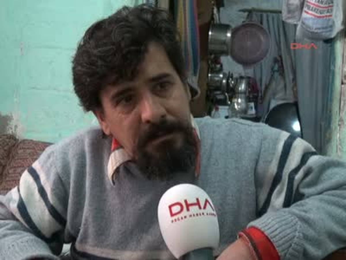 Adana Okul Harçlığı İçin Tamircide Çalışan Kemal, 4 Aydır Kayıp Okul Harçlığı İçin Tamircide...
