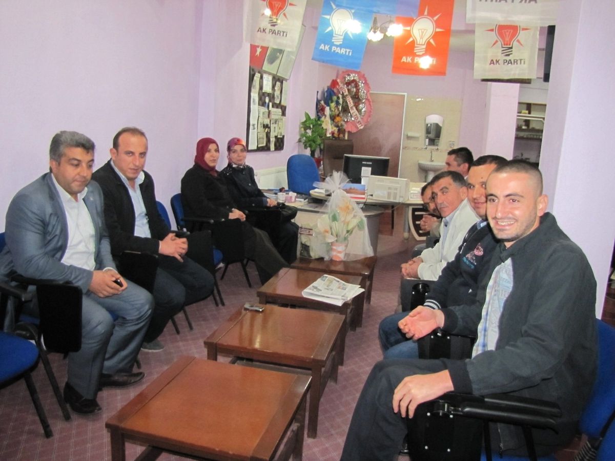 AK Parti Hisarcık İlçe Başkanlığı\'nın Yönetim Kurulu Toplantısı