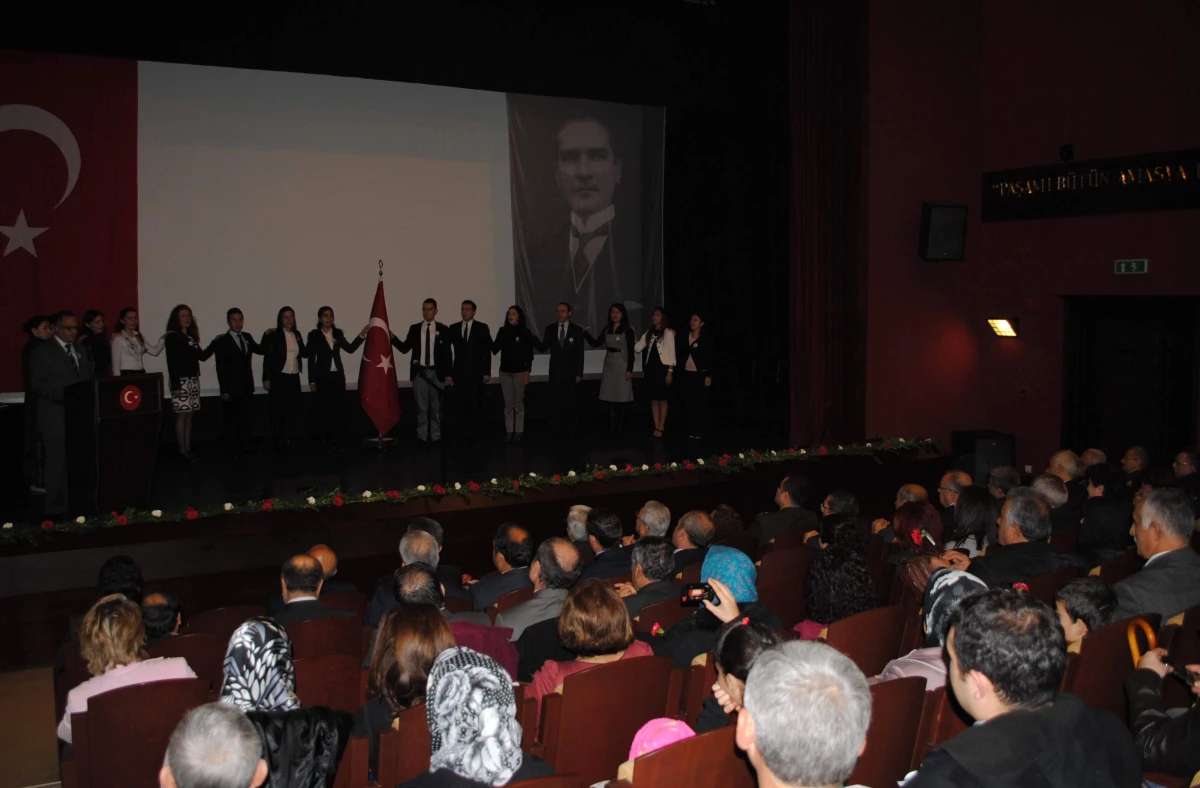 Amasya\'da Öğretmenler Günü Kutlandı