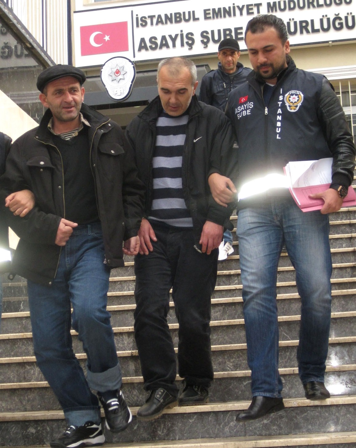 Avm Hırsızları Güvenlik Kamerasında