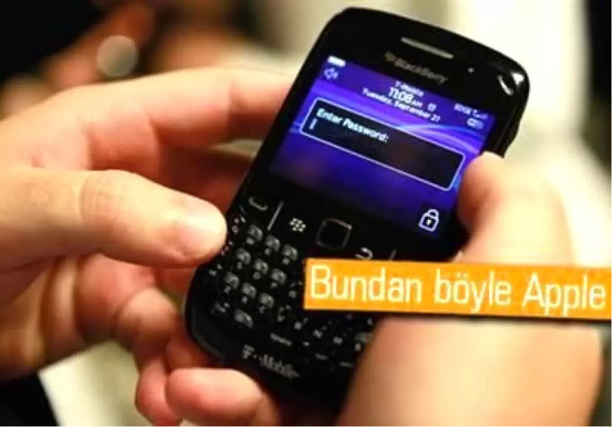 Blackberry\'e Bir Darbe Daha Geldi