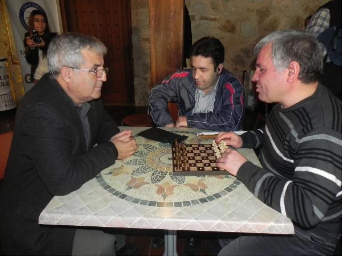 Engelleri Kaldıran Satranç Turnuvası