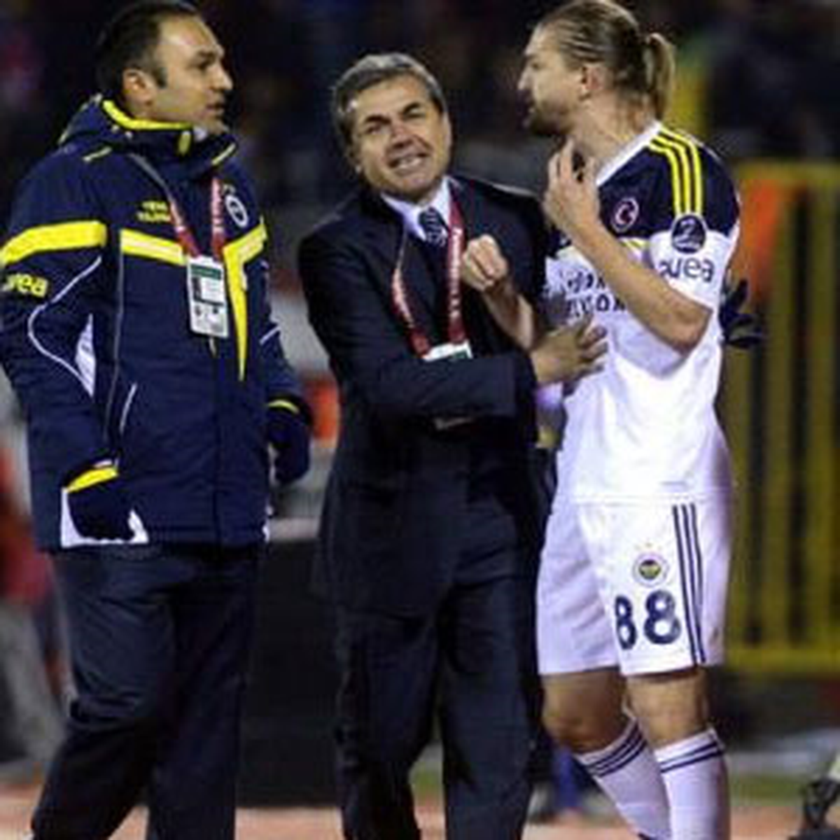 Fener\'e Bir İyi Bir de Kötü Haber
