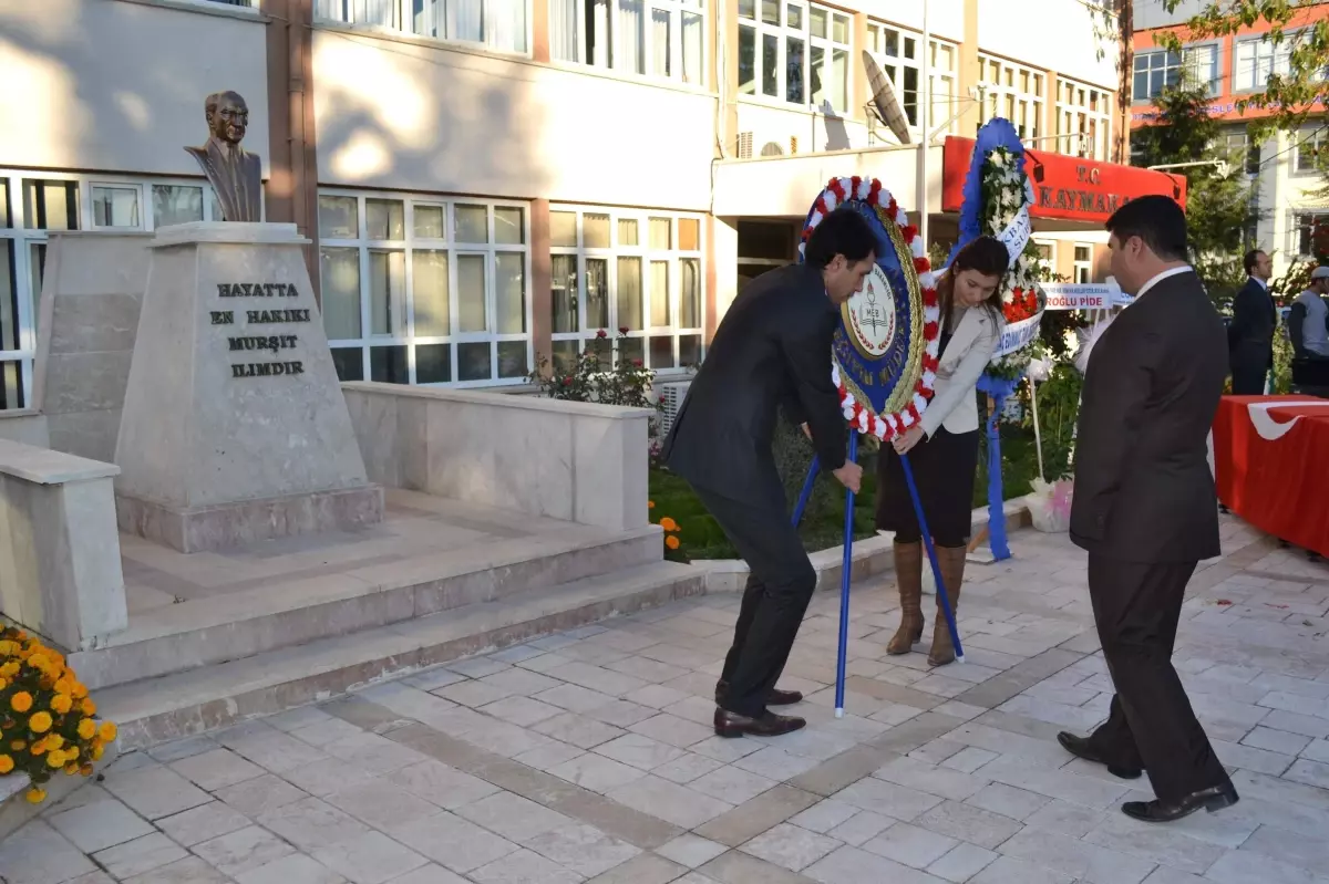 Görme Özürlü Öğrenciden Duygu Yüklü Şiir