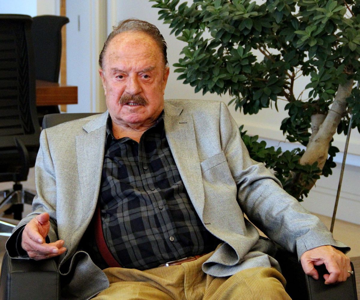 İlhan Cavcav\'dan Hakemlere Destek