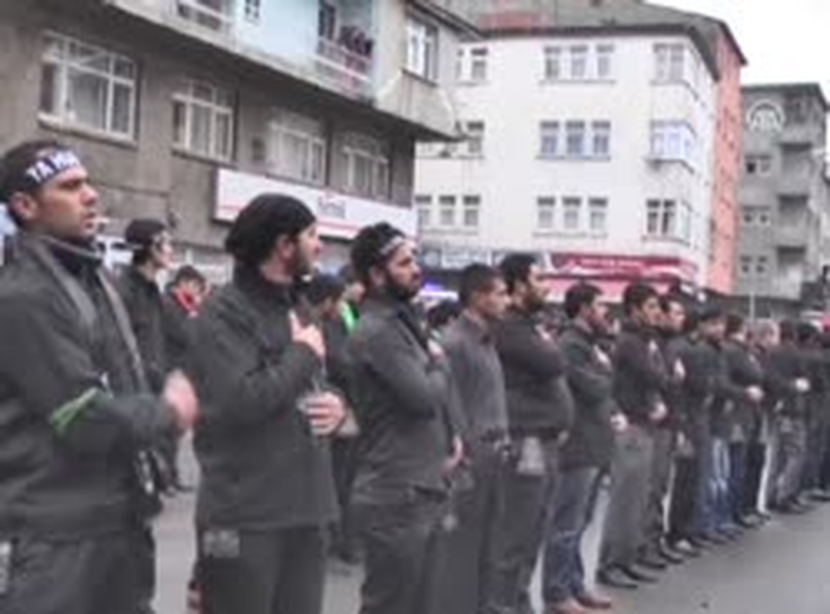 Kerbela Şehitleri Anıldı