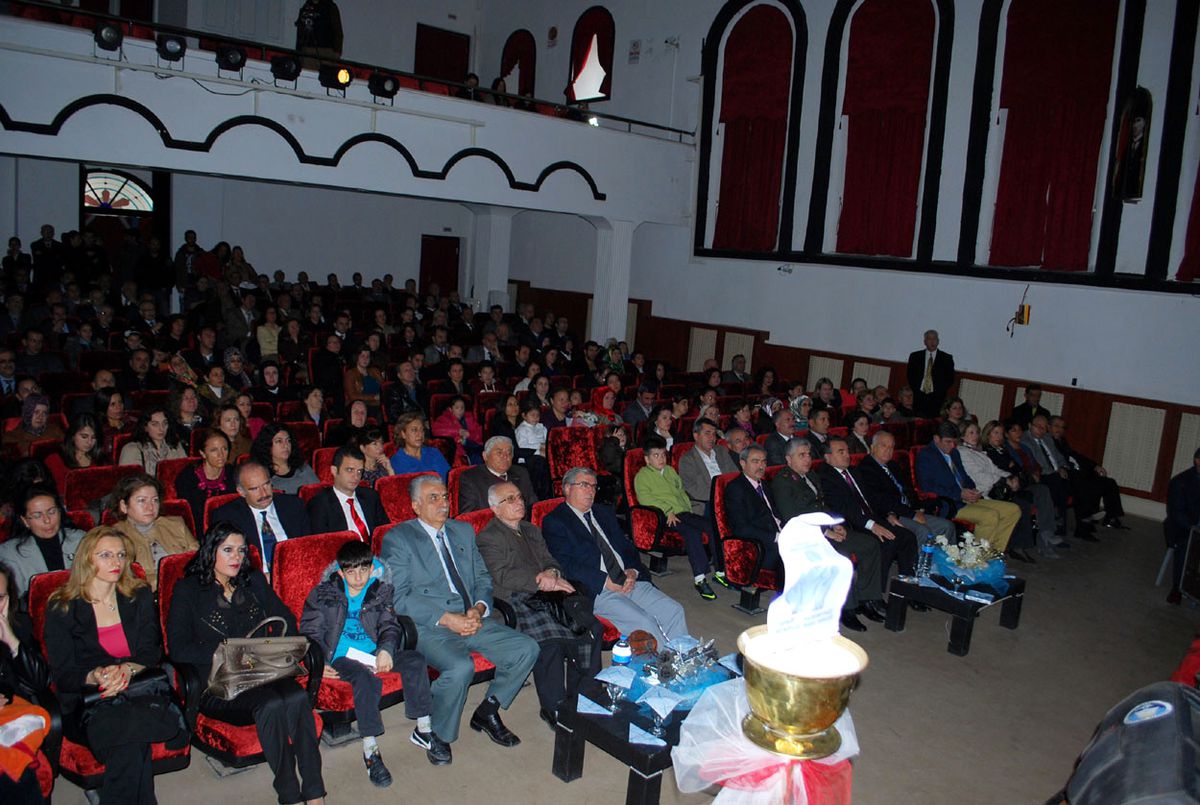 Mudanya\'da Öğretmenler Günü Kutlaması
