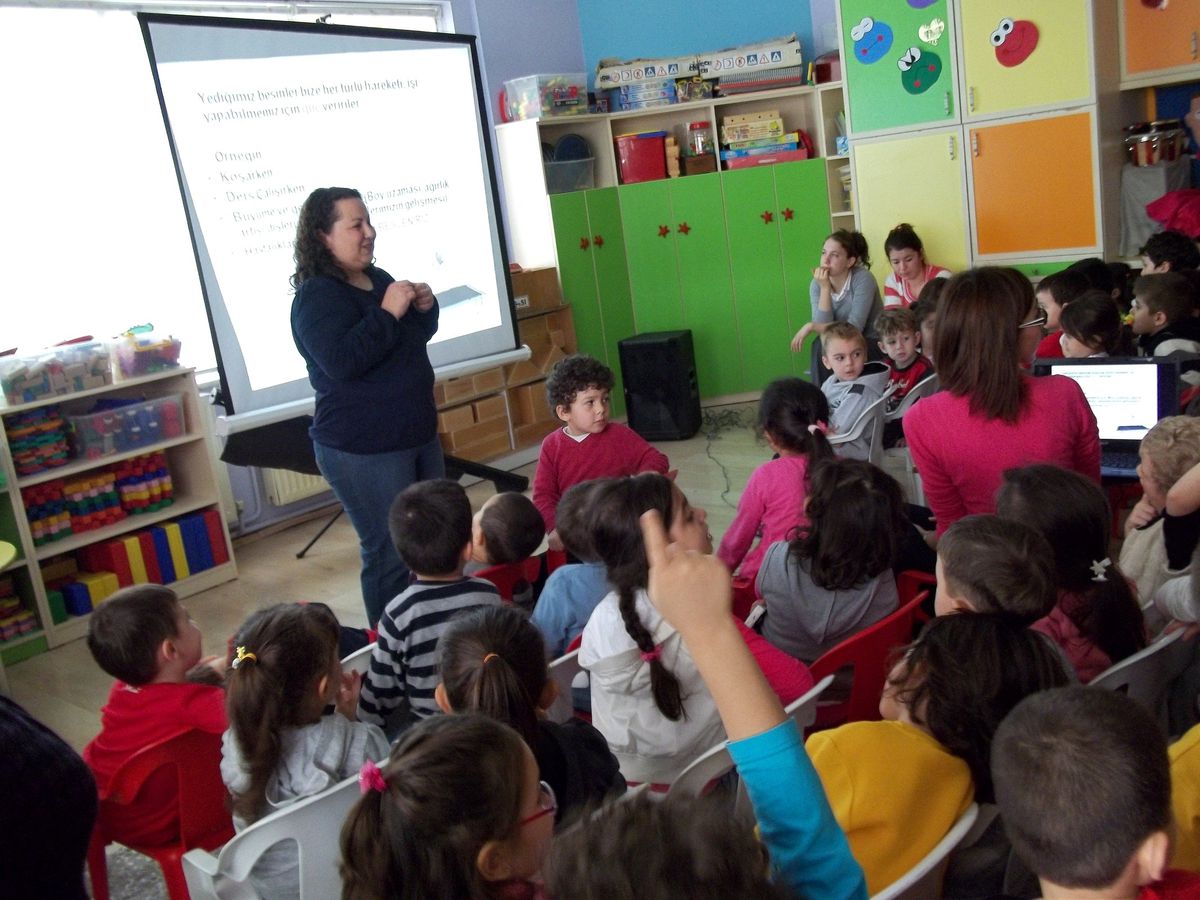 Nazilli\'de Çocuklara Diyabet ve Obezite Eğitimi