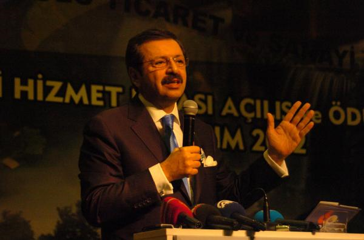 Rifat Hisarcıklıoğlu\'na Tabanca Hediye Etti, Okul İstedi (2)