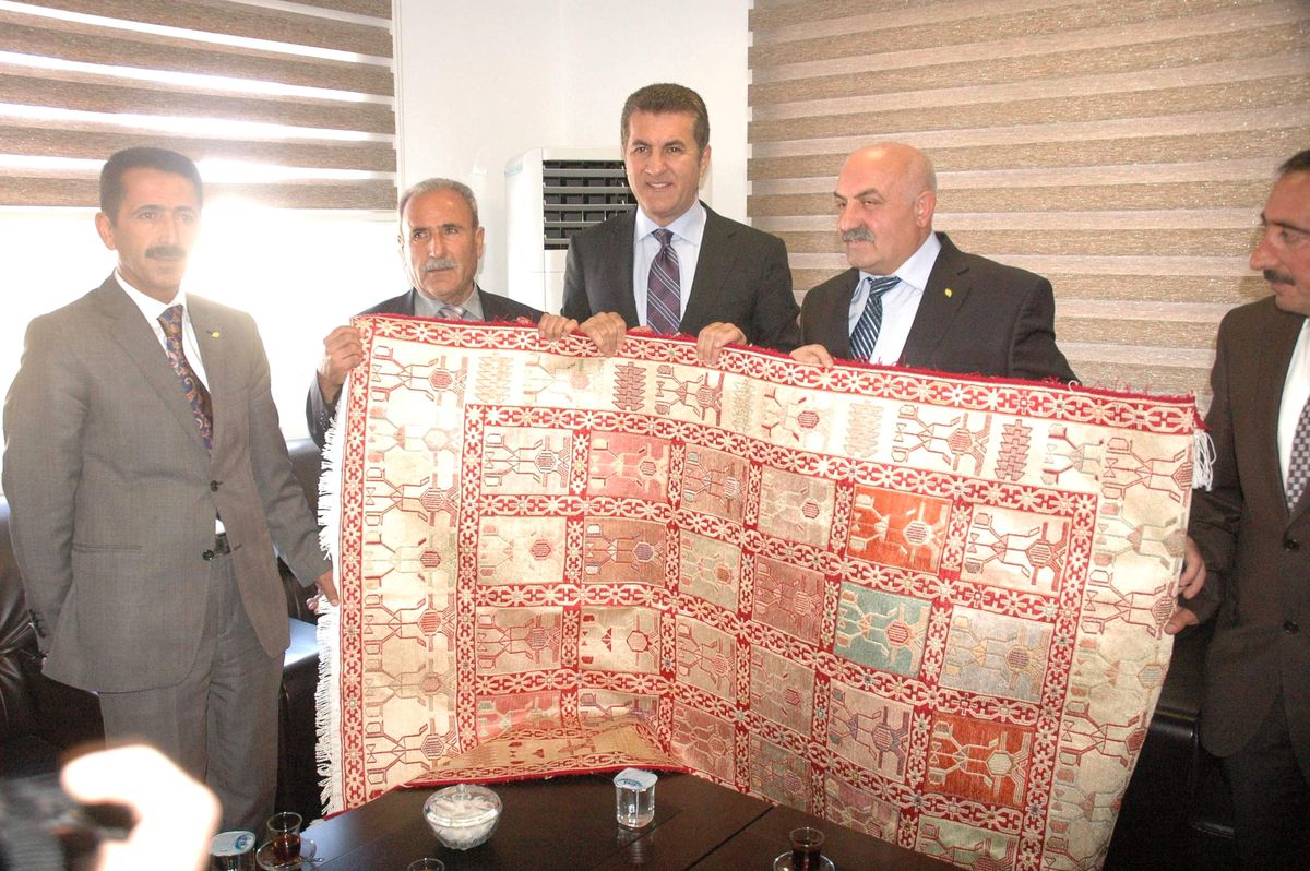 Şişli Belediye Başkanı Sarıgül Van\'da