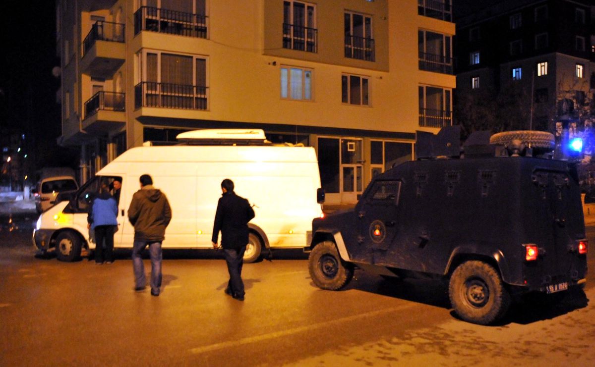 Van\'da El Bombası Paniği