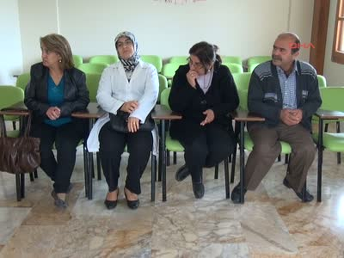 Adana Polisle El Ele Verdiler Hayata Yeniden Bağlandılar