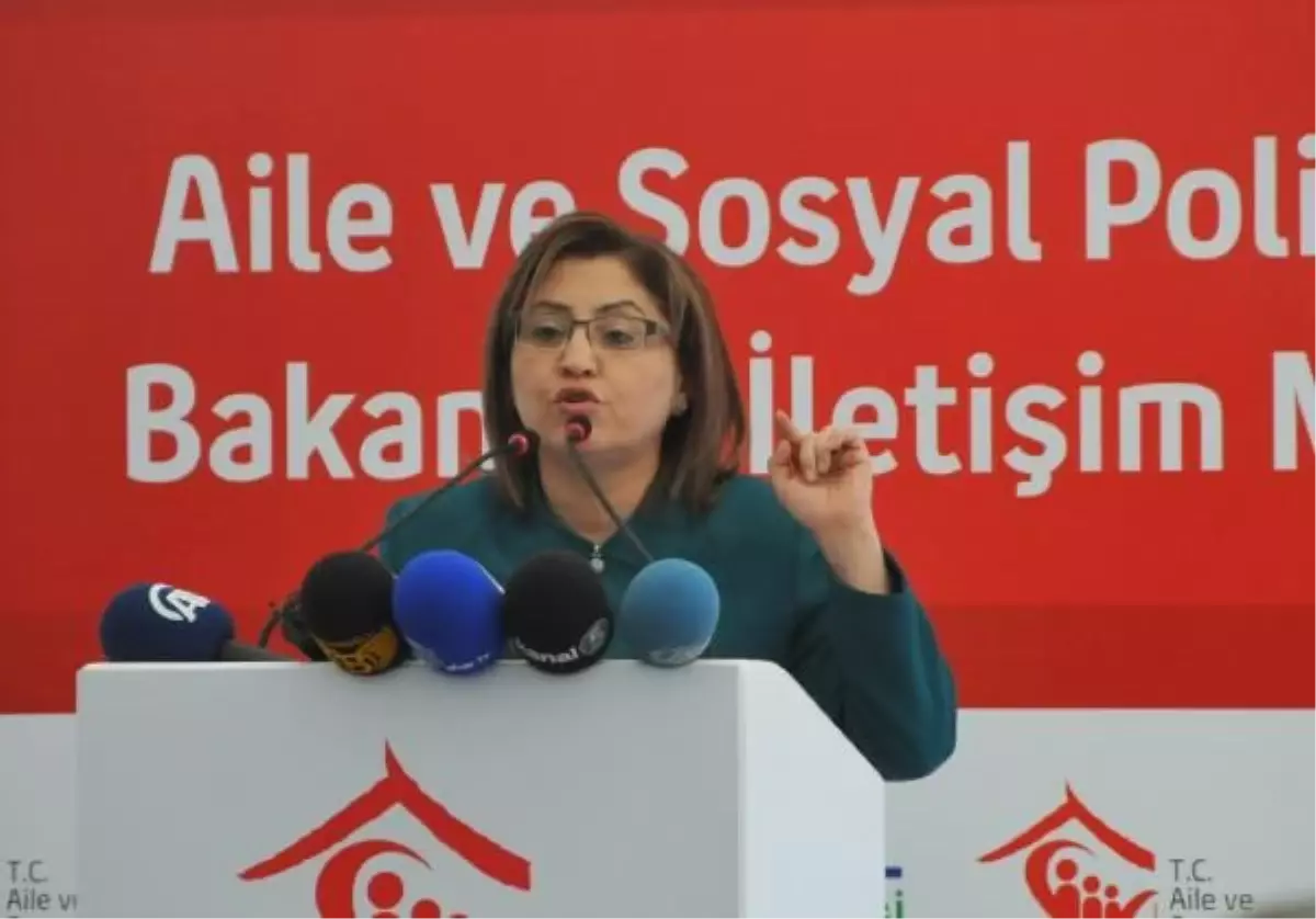 Aile ve Sosyal Politikalar İletişim Merkezi Açılışı