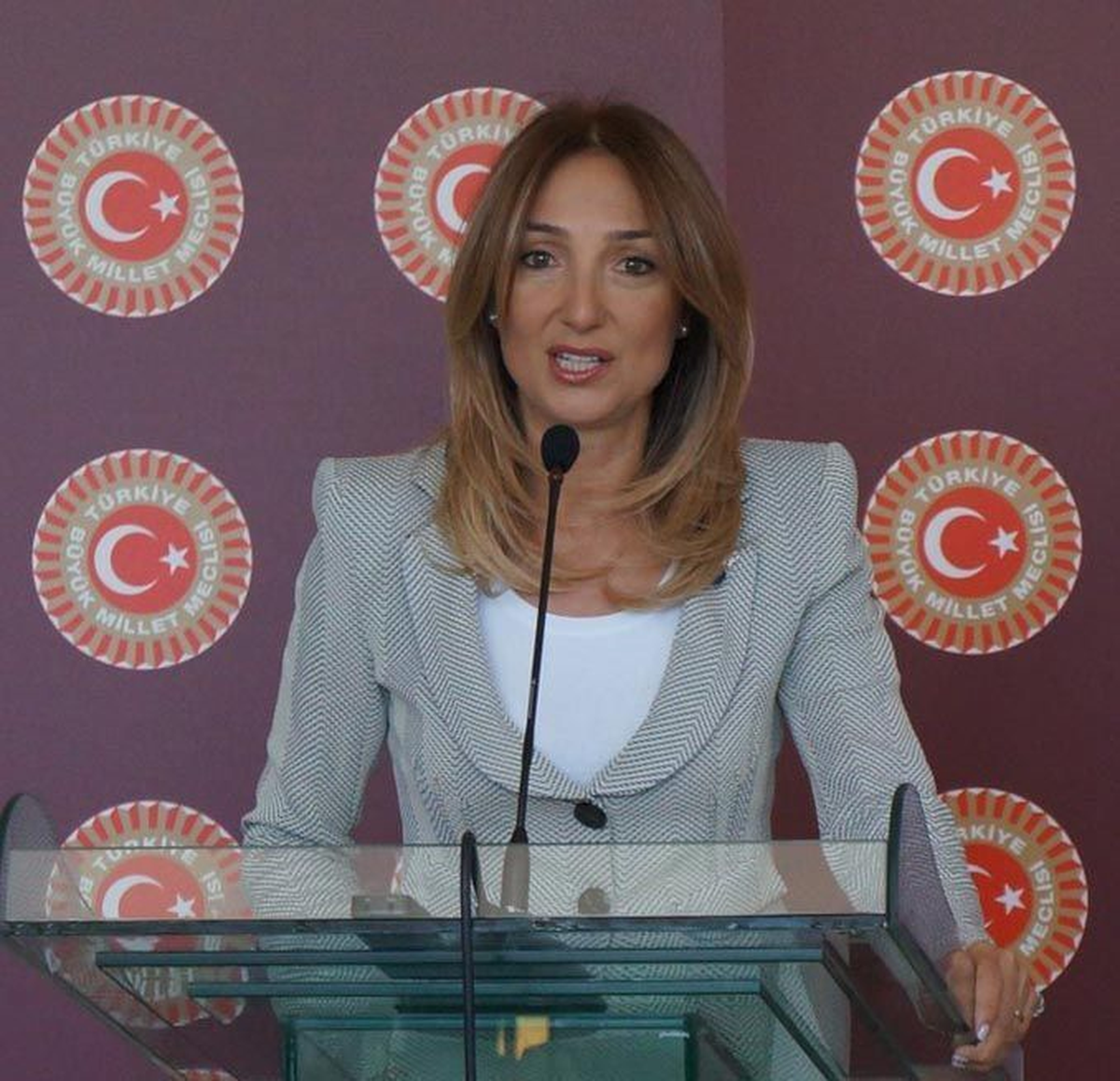 Chp\'li Nazlıaka: "Ankaragücü\'nün Kurtulması İmkansız Değil"
