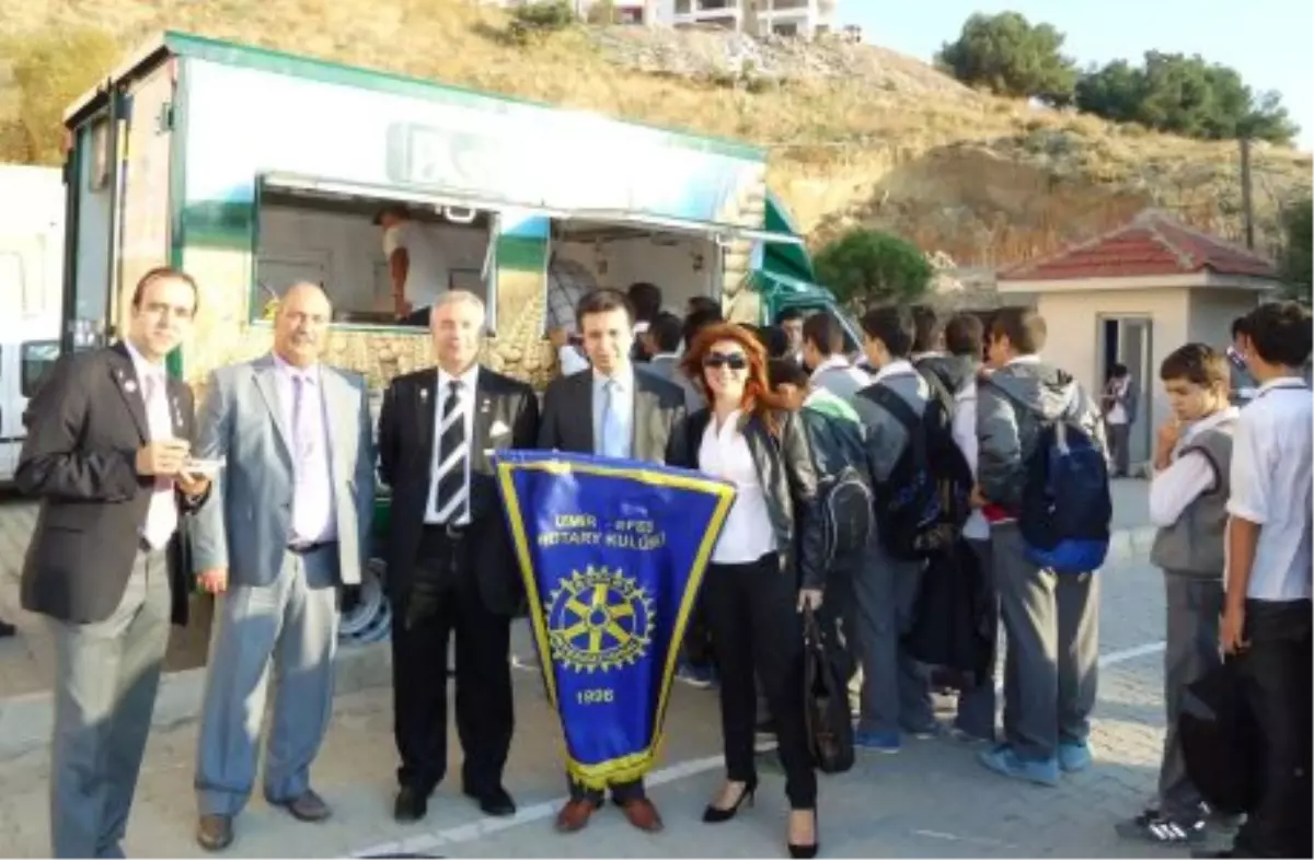 Efes Rotary, Öğretmenler Gününü Kutladı