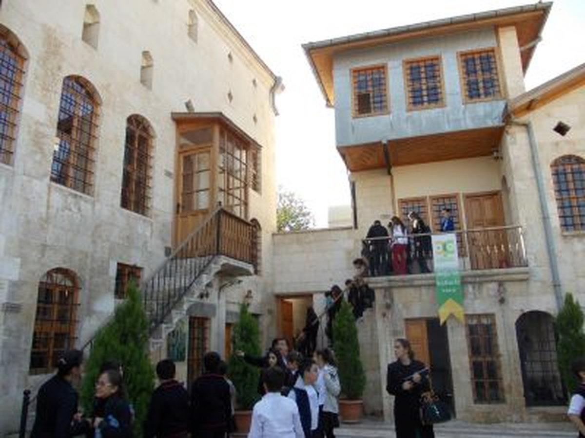 GKV Ortaokulu "Kültür Elçileri" Yetiştiriyor