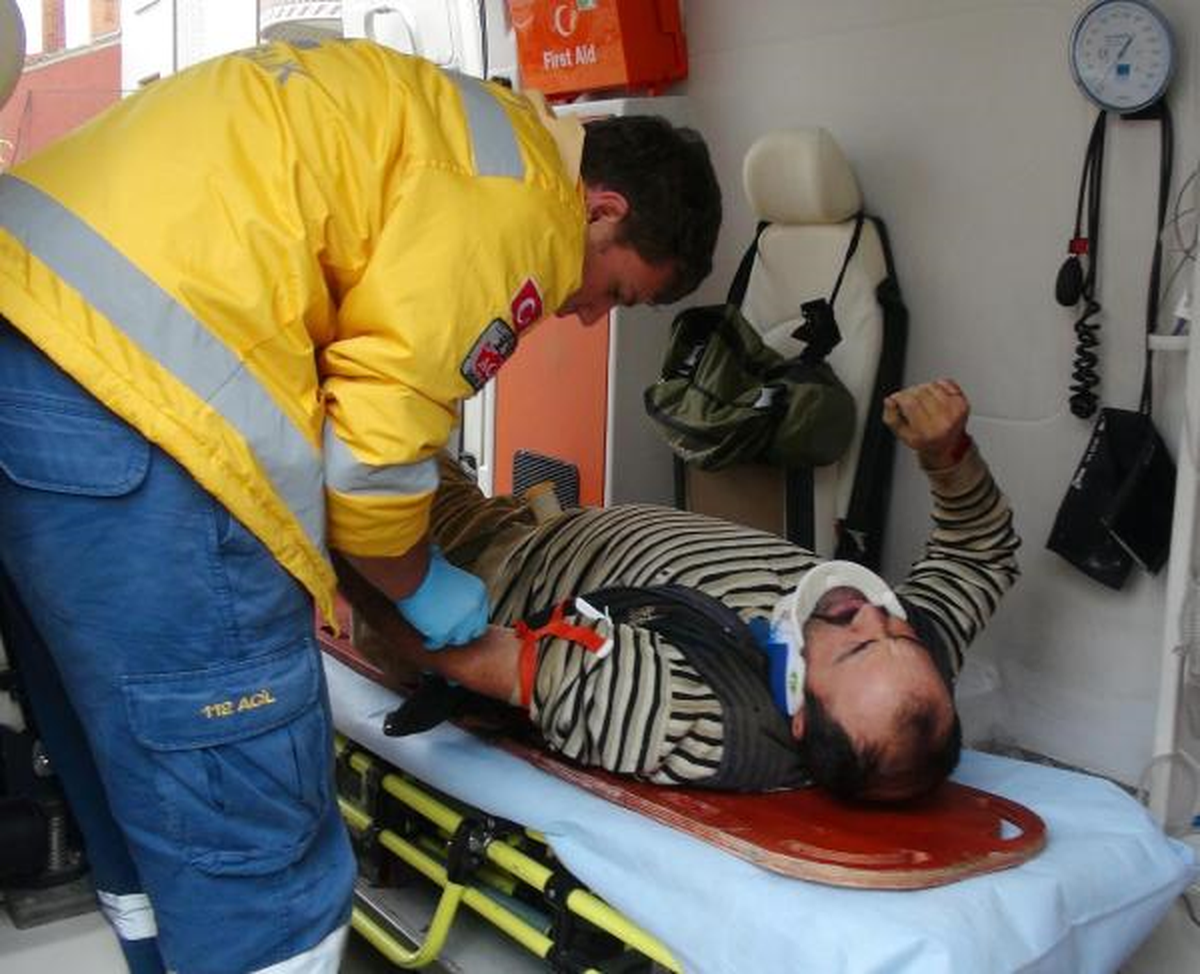 İnşaat Çöktü: 8 Yaralı