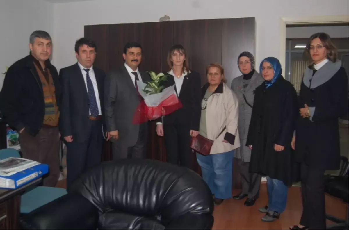 MHP Yıldırım İlçe Kadın Kolları, Türk Eğitim Sen'i Ziyaret Etti