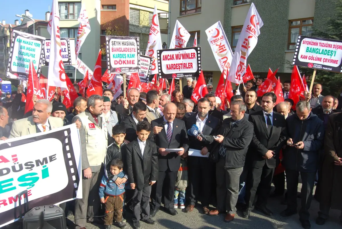 Saadet Partisi\'nden Bangladeş ve İsrail\'e Protesto