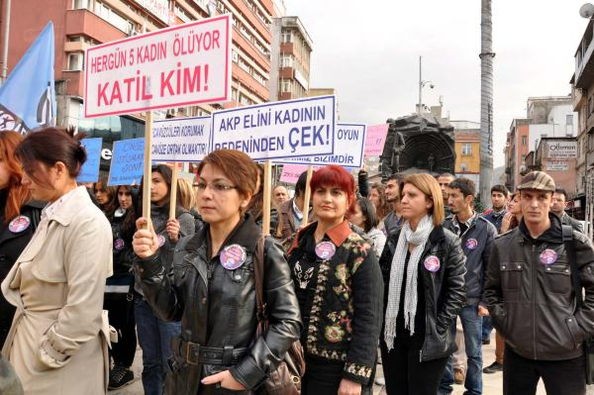 Zonguldak\'ta Kadına Şiddet Protesto Edildi