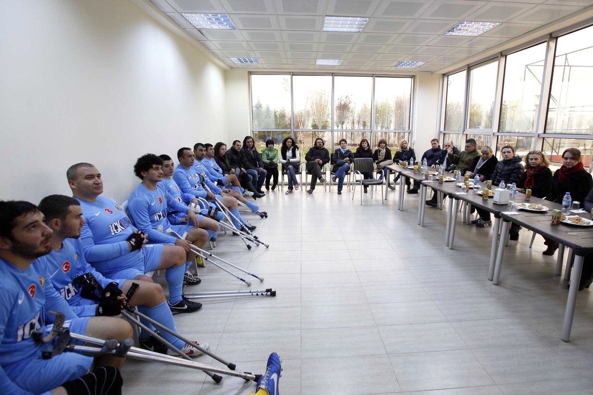 Ampute Sporcuları Avrupalıları da Büyüledi
