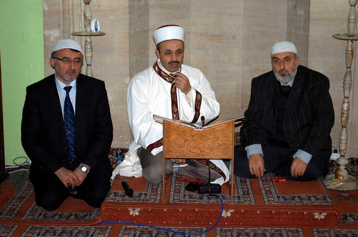 Bozüyük Müftülüğü\'nden Aşure İkramı
