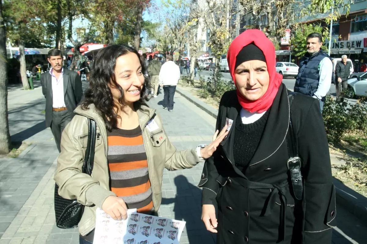 "Kadına Yönelik Şiddete Hayır" Etkinliği Düzenledi