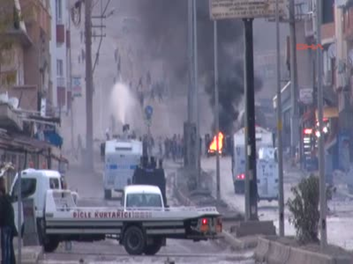 Cizre Savaş Alanına Döndü