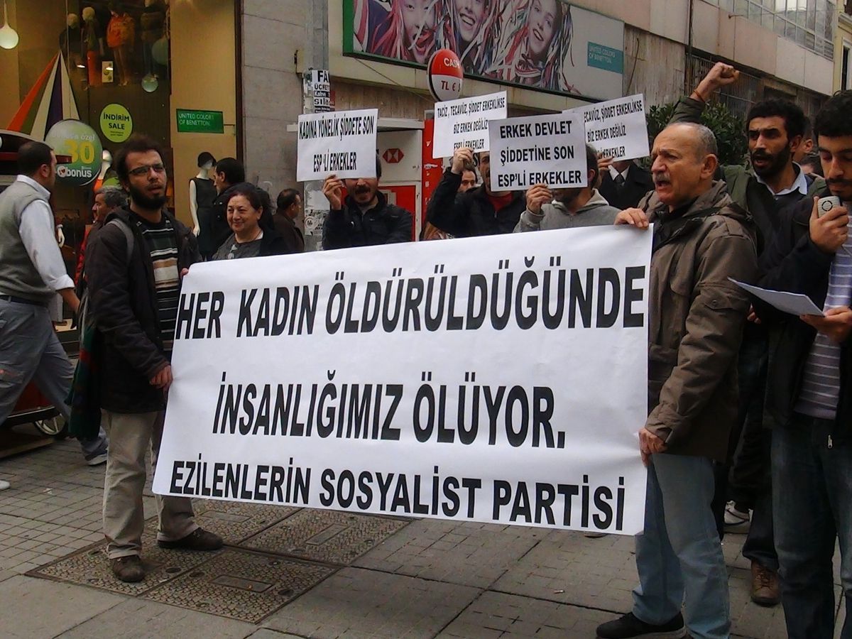 Erkekler "Kadına Yönelik Şiddete Hayır" Dedi