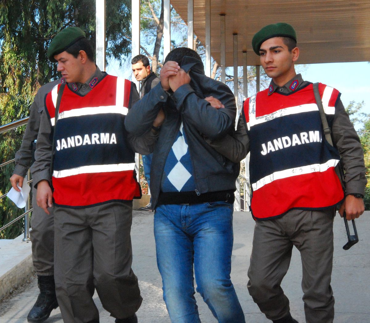 Kalpazanlar Yakalandı