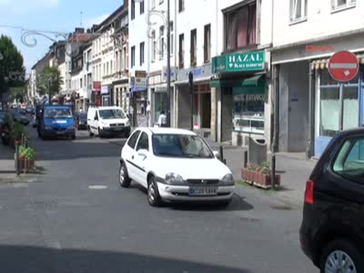 Köln Polisi Irkçıların Yaptığını Biliyordu İddiası