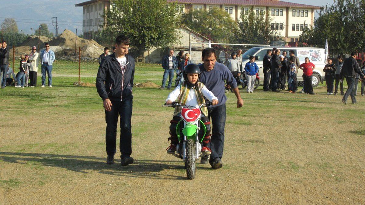 Ödemiş\'te Çocuklar İçin Güvenli Motor Eğitimi
