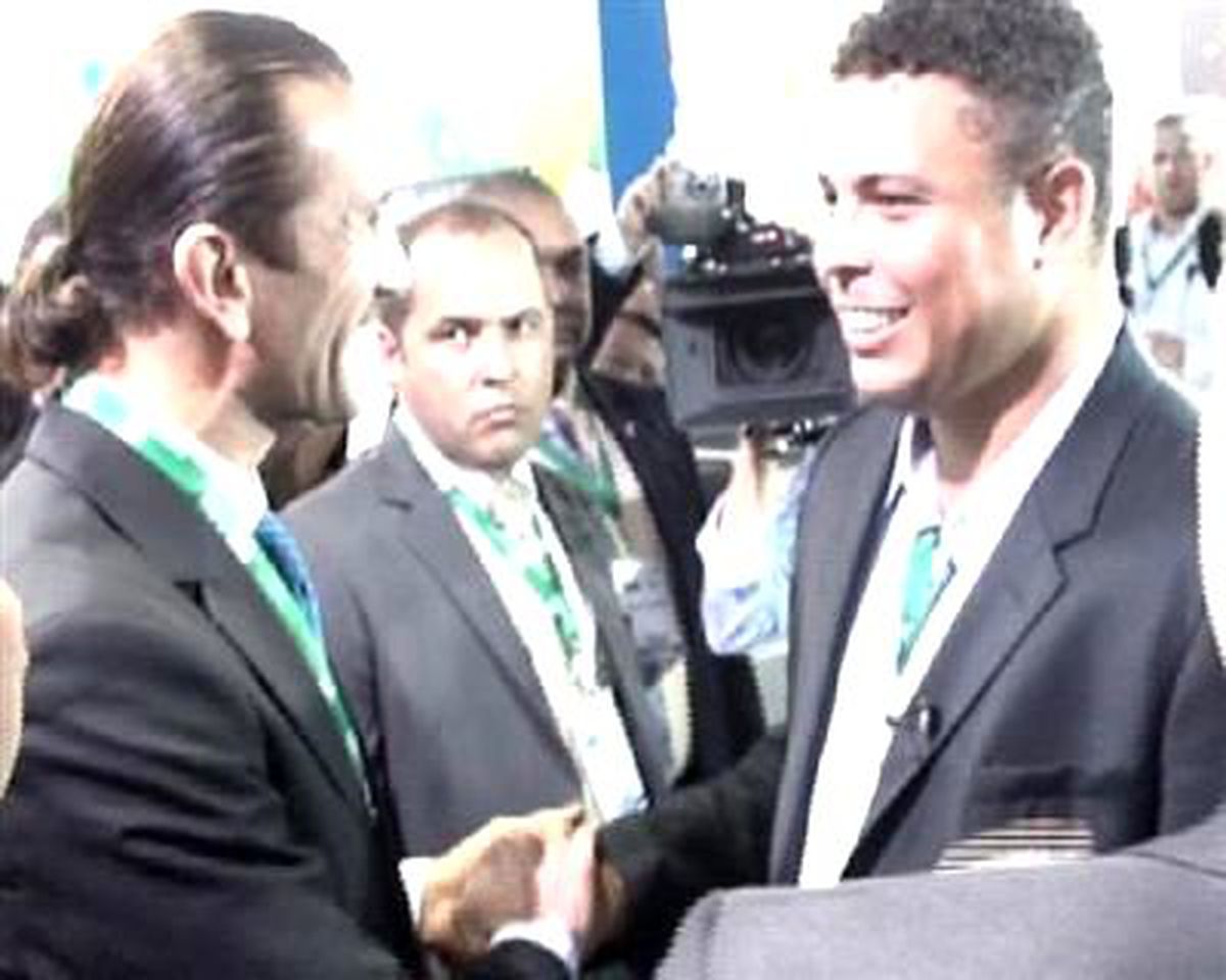 Rüştü ve Ronaldo Yıllar Sonra Buluştu