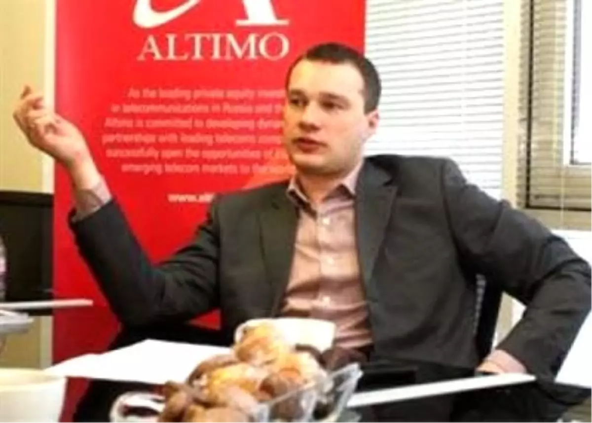 'Turkcell'in Rus Ortağı Türkiye'de Kalıcı'