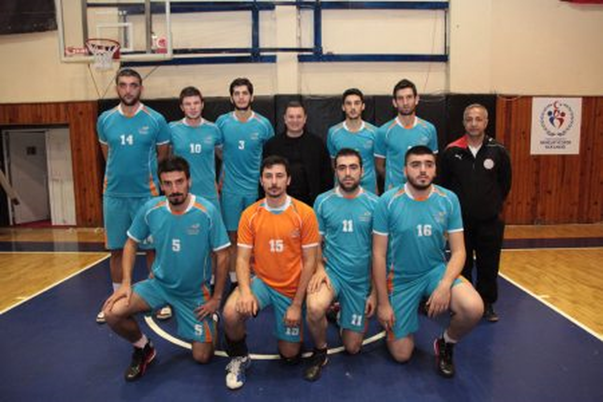 Voleybol 2. Lig Erkeklerde Antakya Belediyesi Galip