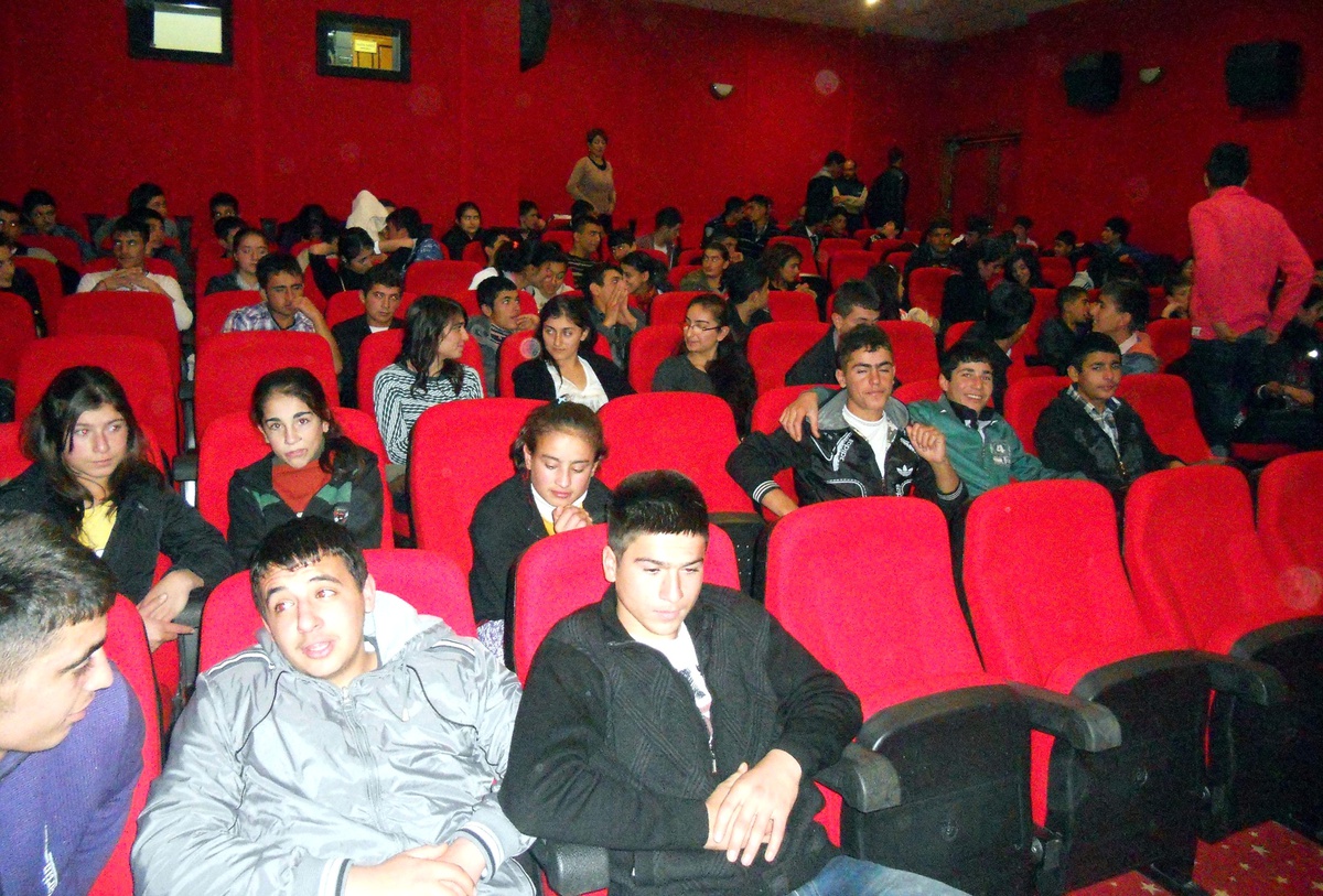 Arguvanlı Öğrencilere Çanakkale 1915 Filmi İzlettirildi