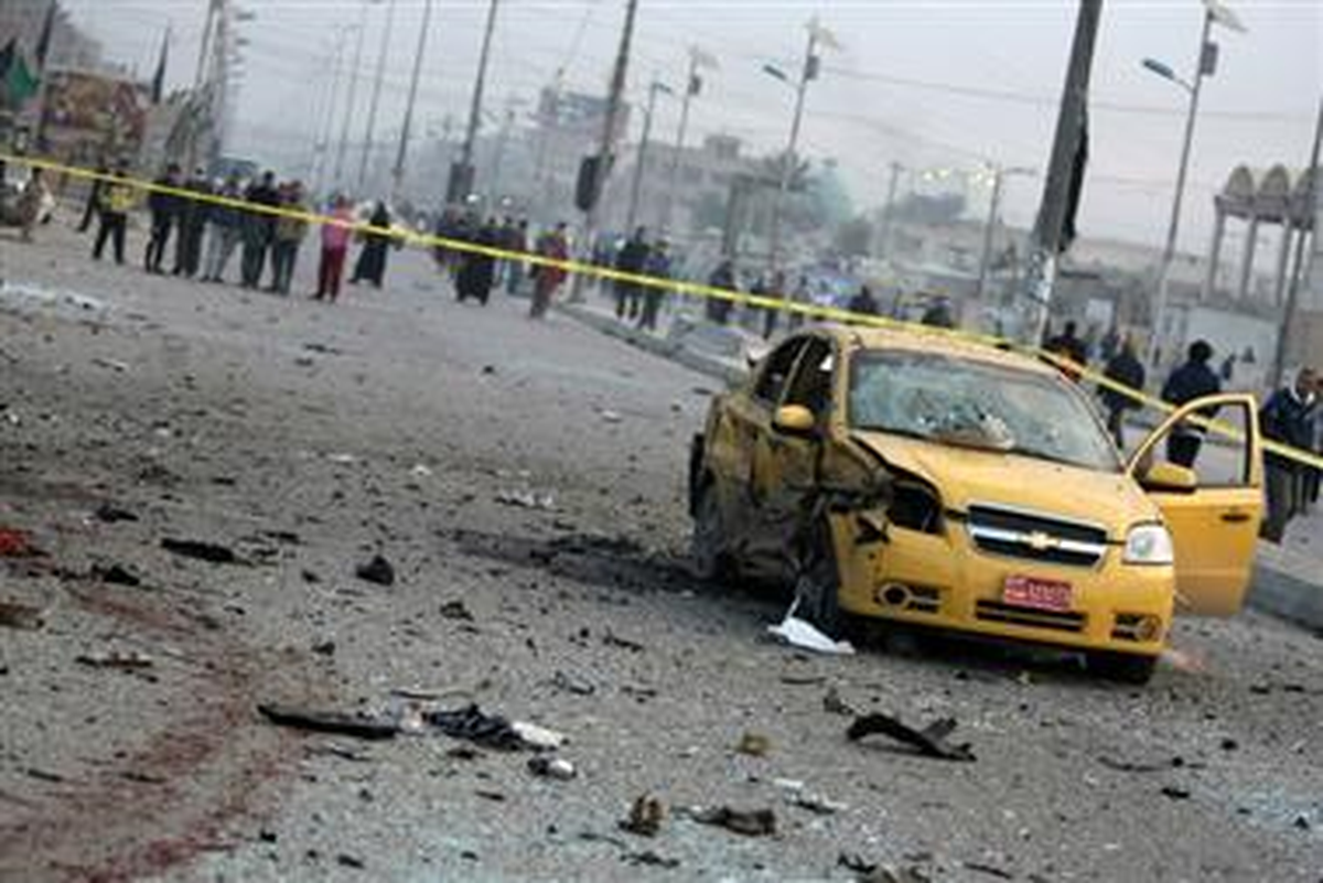 Bağdat\'ta Bomba Yüklü Araçlar Patlatıldı: 5 Ölü, 25 Yaralı