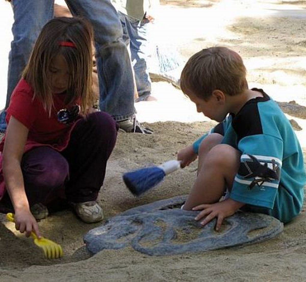 Çocuklar Dinozorlar Zamanına Yolculuk Yapacak