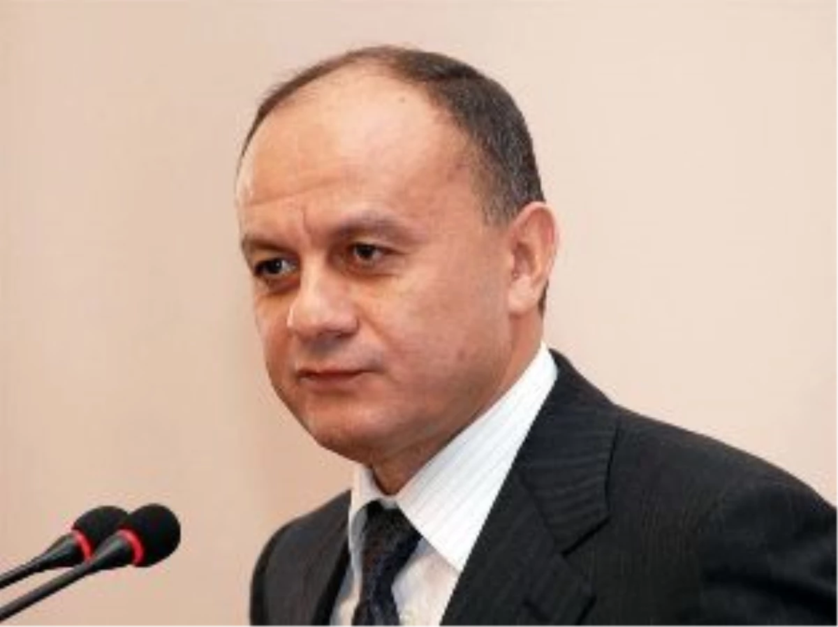 Ermenistan Savunma Bakanı Ohanyan Afganistan\'da