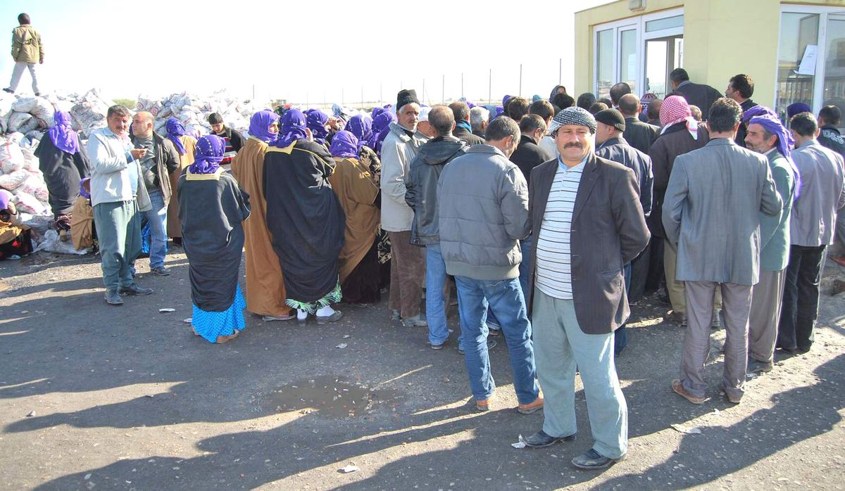Fakir Ailelere Kömür Yardımı Başladı