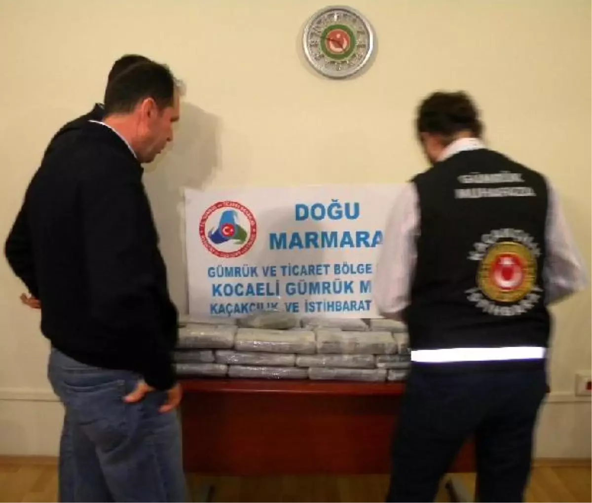 İthal Muz Kolileri Arasından 31 Kilo Kokain Çıktı