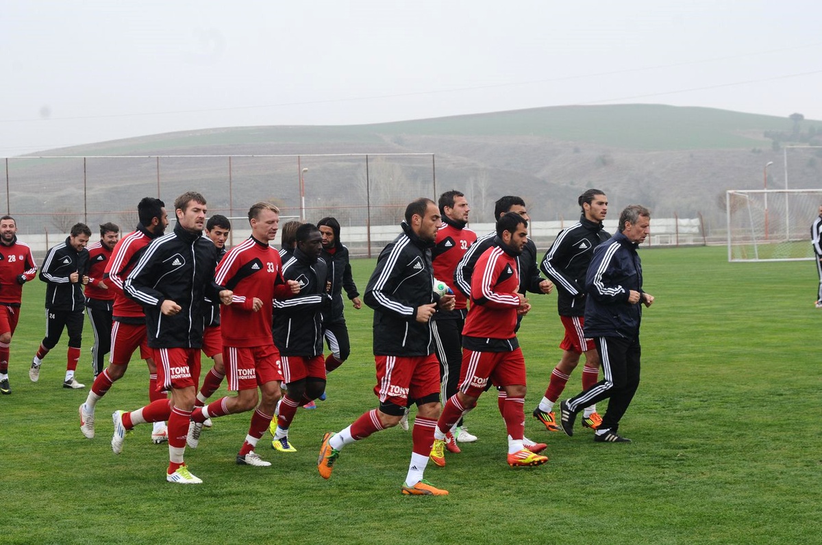 Sivasspor\'da Manisaspor Maçı Hazırlıkları