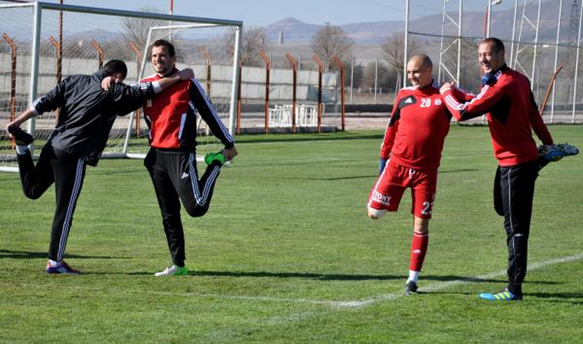 Sivasspor Kupa Maçına Hazırlanıyor
