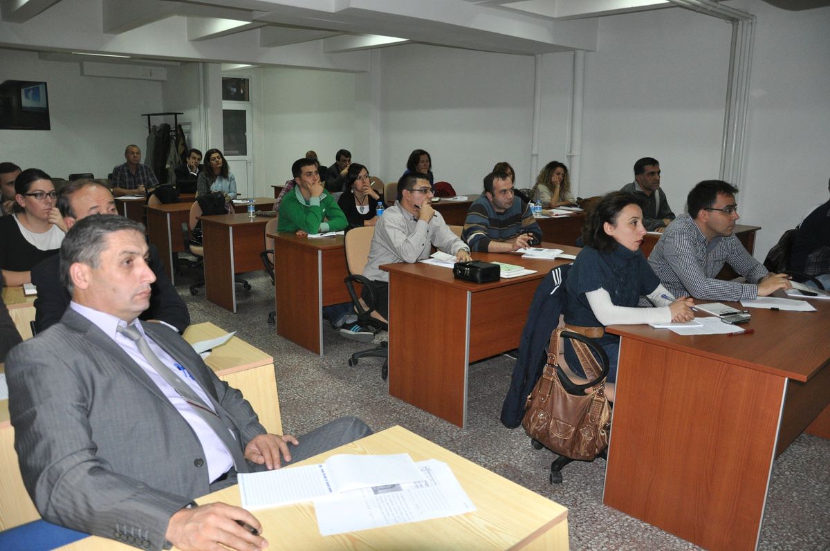 Sosev\'den Soma\'da \'Ab Proje Geliştirme Eğitimi\'