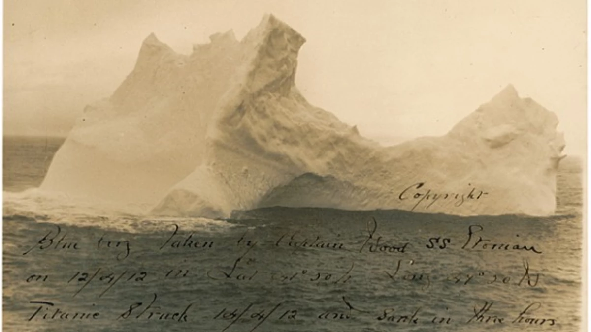 Titanik\'i Batıran Buz Kütlesinin Fotoğrafı Açık Artırmada