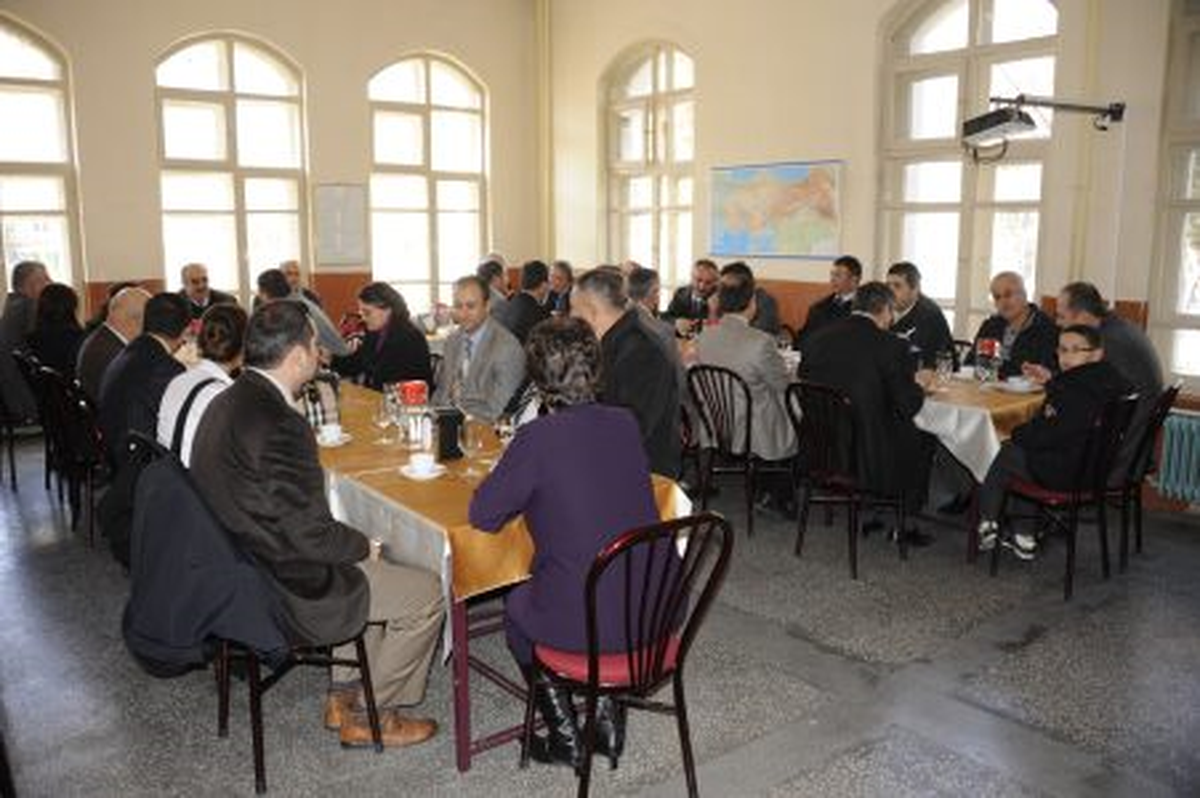 Uğurlu Aşure Etkinliğine Katıldı
