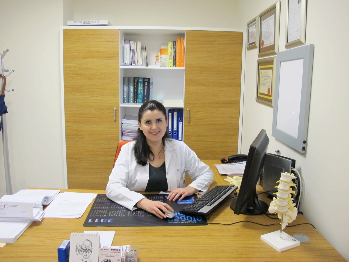 Uzm.Dr.Şeyma Özen."İnme Dünyada En Sık Karşılaşılan Beyin ve Sinir Sistemi Hastalıkları Sorunudur".